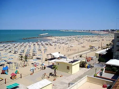 Hotel Rosa Rimini 2*,  Italy